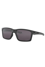 Oakley OO9264-4161 Mainlink XL Sunglasses Matte Black Frame Prizm Grey Lens